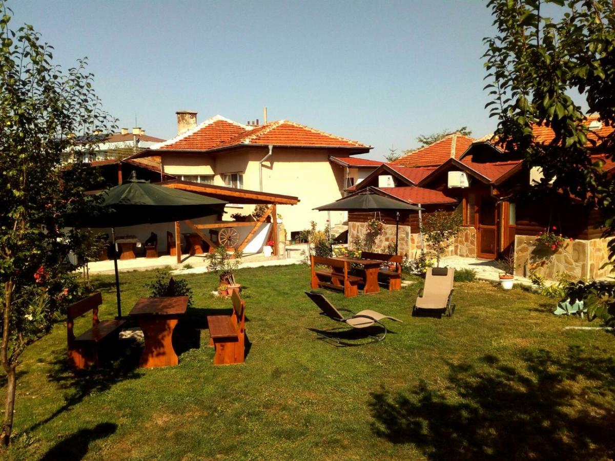 Къща Момина Сълза Hotel Sapareva Banya Exterior photo